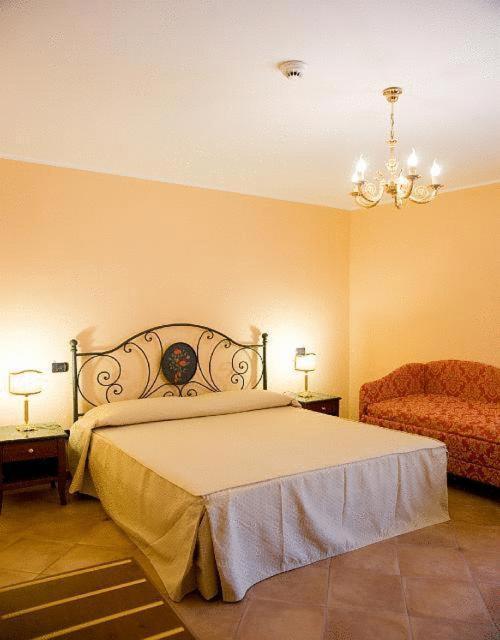 Agostiniana Hotel Santa Teresa Di Riva Eksteriør billede